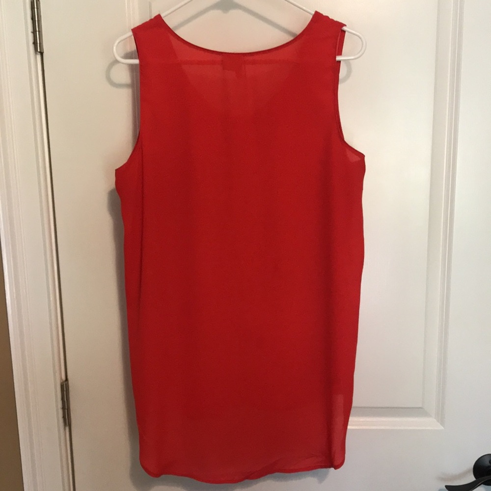 Red Tank - Picture 3 of 4
